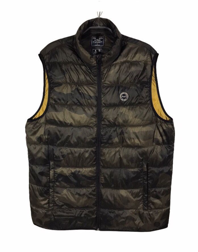 Abercrombie & Fitch Abercrombie & Fitch Camo Vest Puffy Men's L Size US L / EU 52-54 / 3 - 1 Thumbnail