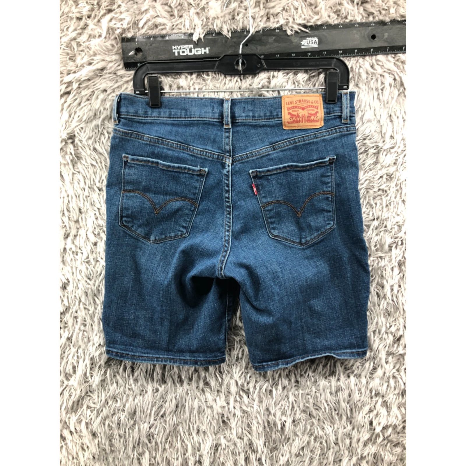 Levi's Levi's Bermuda Shorts Womens Size 29 Mid Rise Medium Wash Blue Denim Jean Size 29" - 4 Thumbnail
