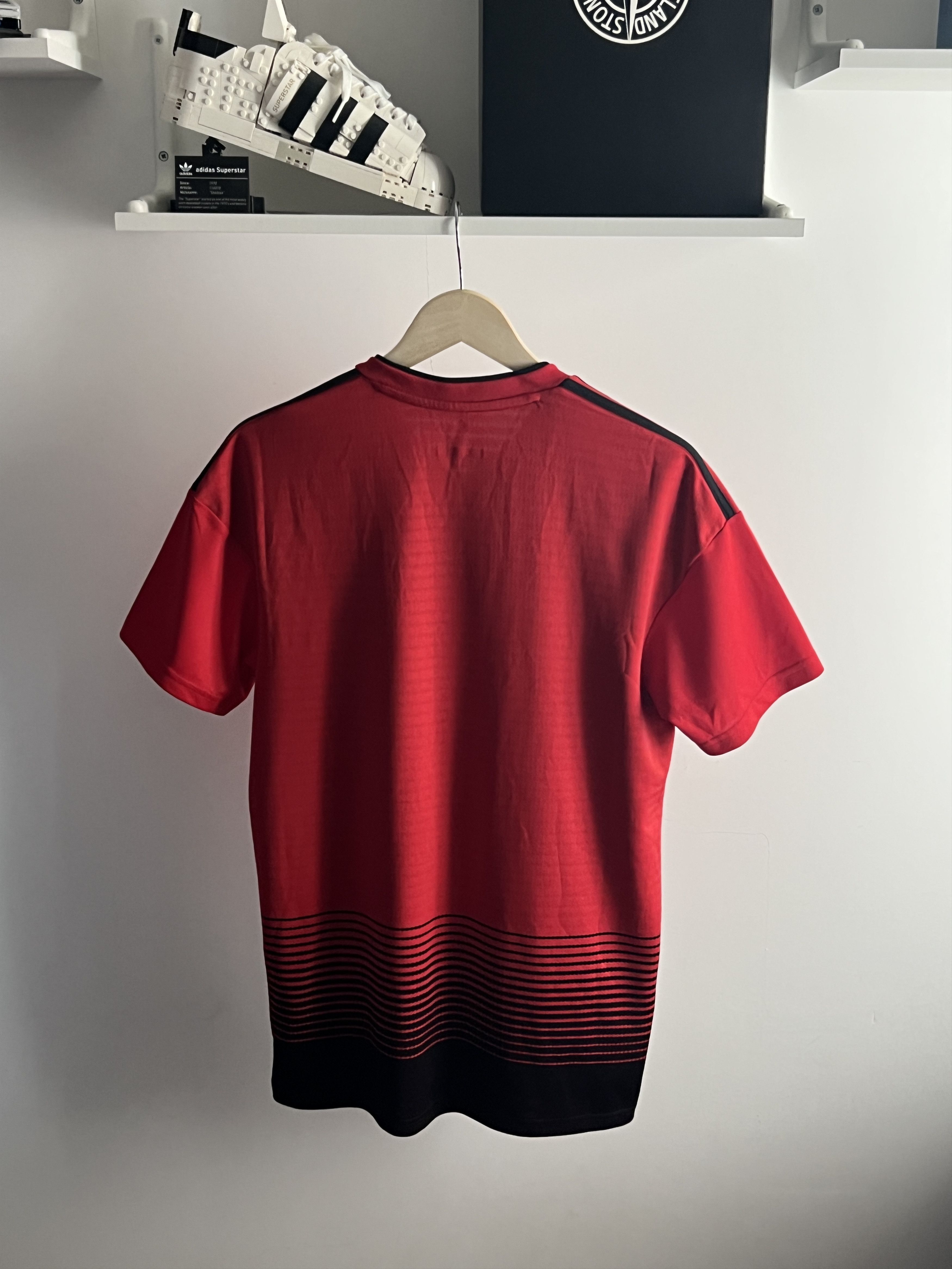 Adidas Soccer Jersey Adidas Manchester United Home 18/19 Size M Size US M / EU 48-50 / 2 - 9 Thumbnail