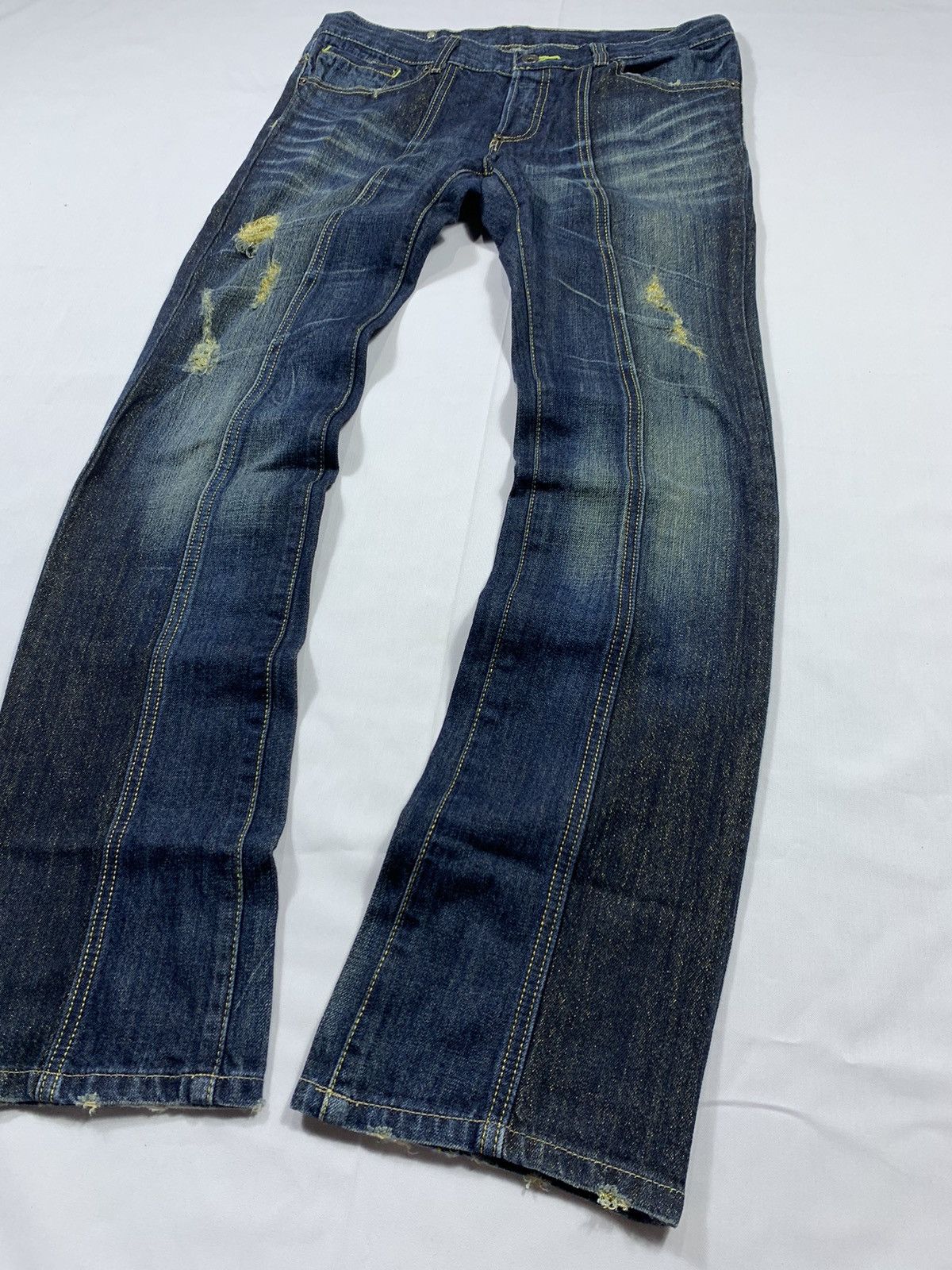 BUFFALO BOBS Sick Flared Buffalo Hybrid Distresses Denim jeans Size US 32 / EU 48 - 3 Thumbnail