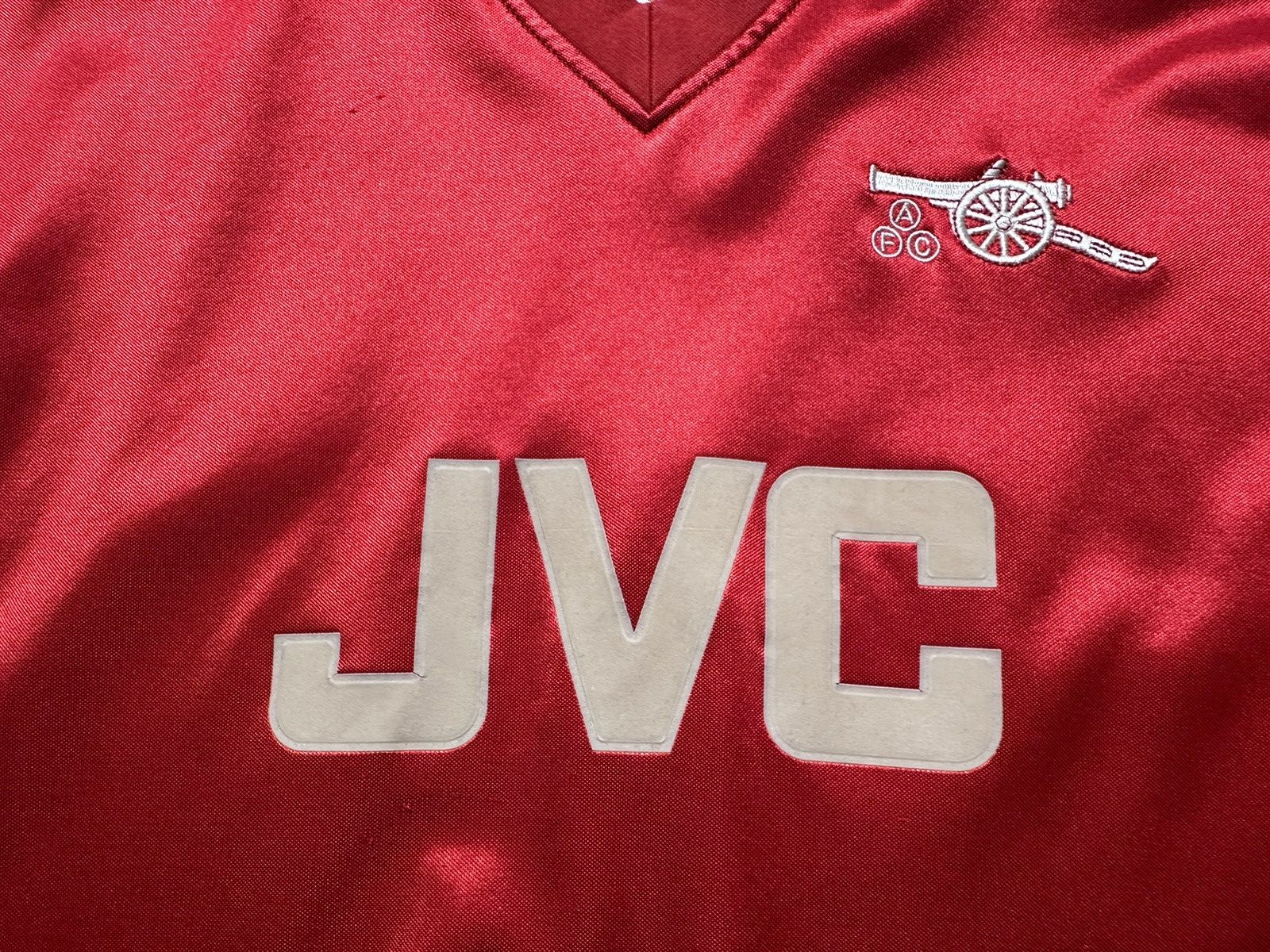 Vintage Vintage Arsenal soccer jersey retro size S JVC Size US S / EU 44-46 / 1 - 6 Thumbnail