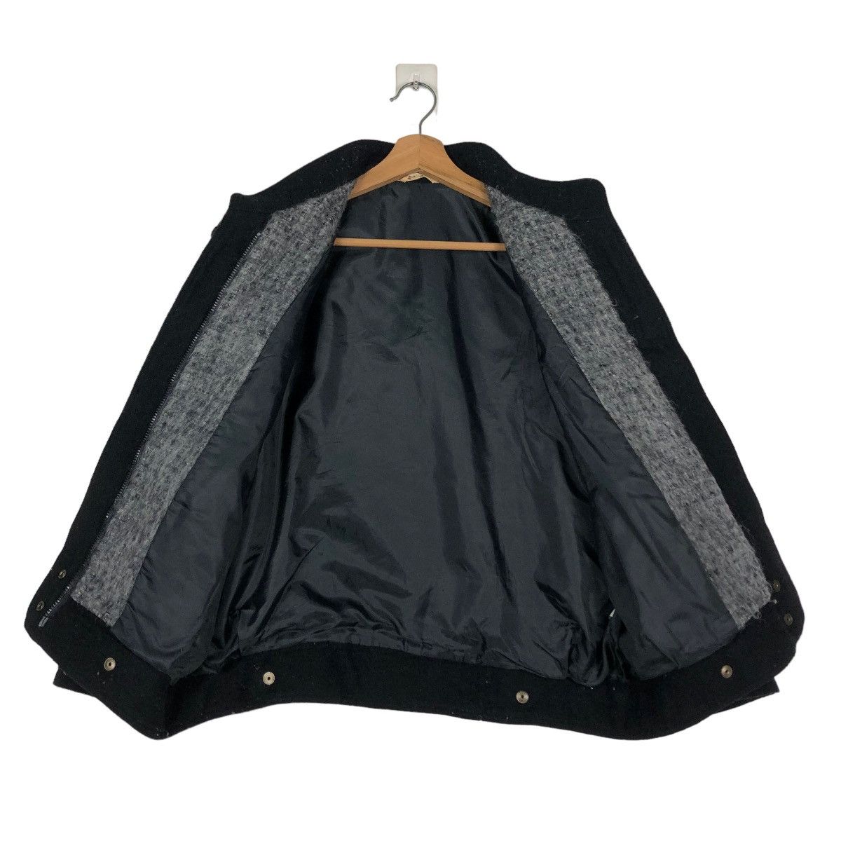 Japanese Brand 📌VINTAGE BOMBER JACKET WOOL RIOT RIOT DESIGN ISSEY MIYAKE Size US M / EU 48-50 / 2 - 4 Thumbnail