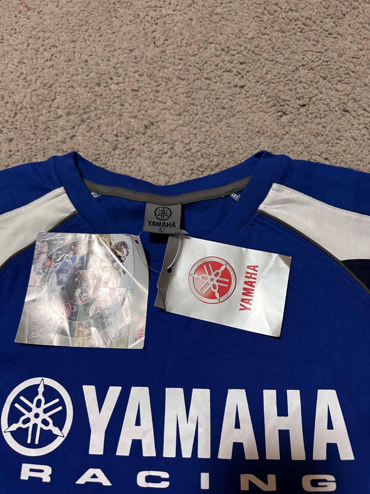 Yamaha YAMAHA Racing Mens Moto Vintage Style Big Logo Blue T-shirt Size US L / EU 52-54 / 3 - 4 Thumbnail