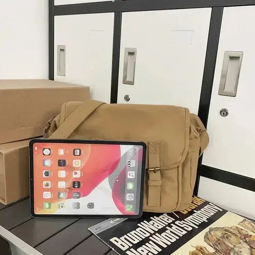 Japanese Brand Shoulder Bags Size ONE SIZE - 1 Thumbnail