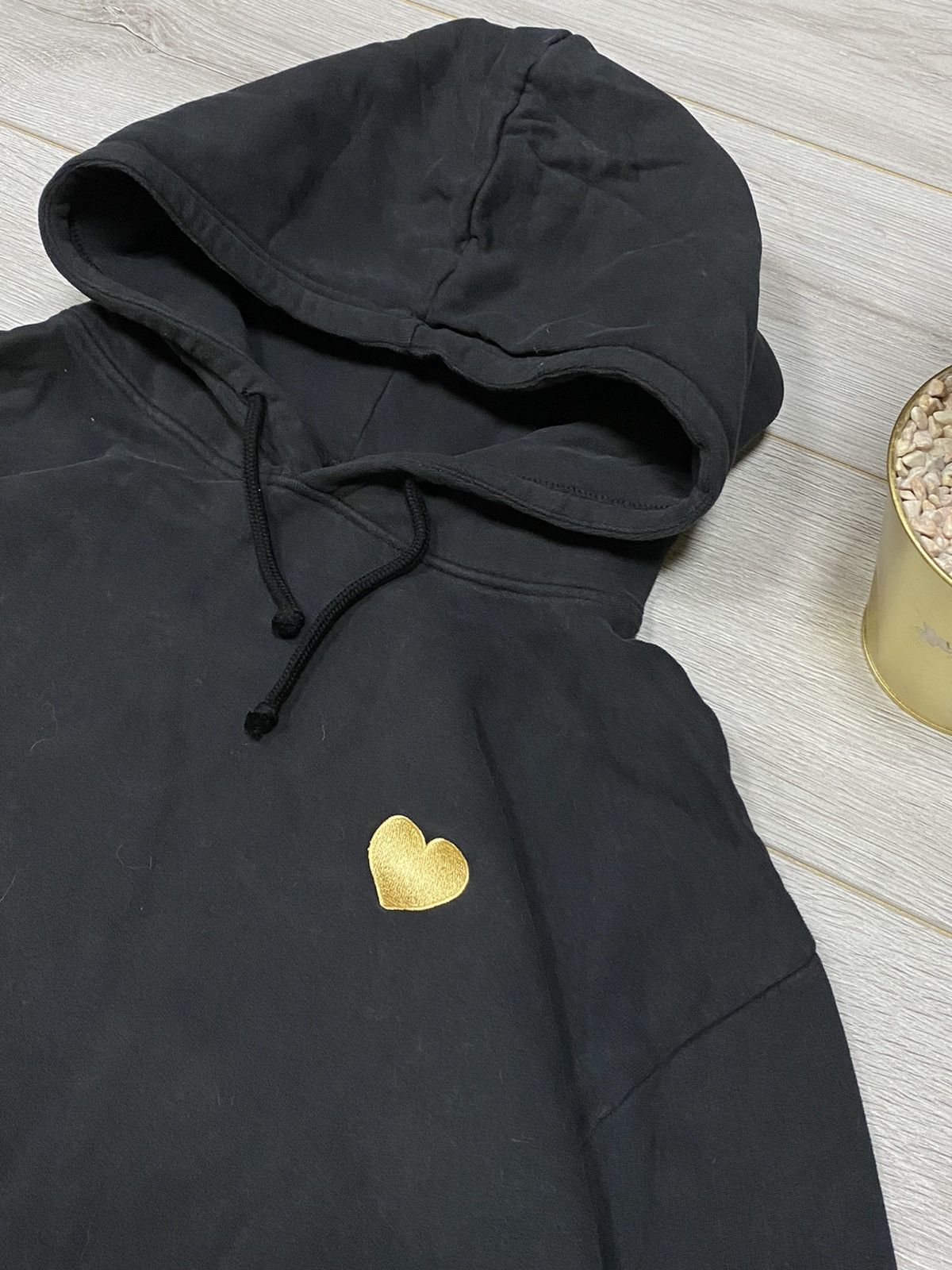 Suspicious Antwerp Suspicious Antwerp hoodie vintage heart big back print Size US XXL / EU 58 / 5 - 5 Thumbnail