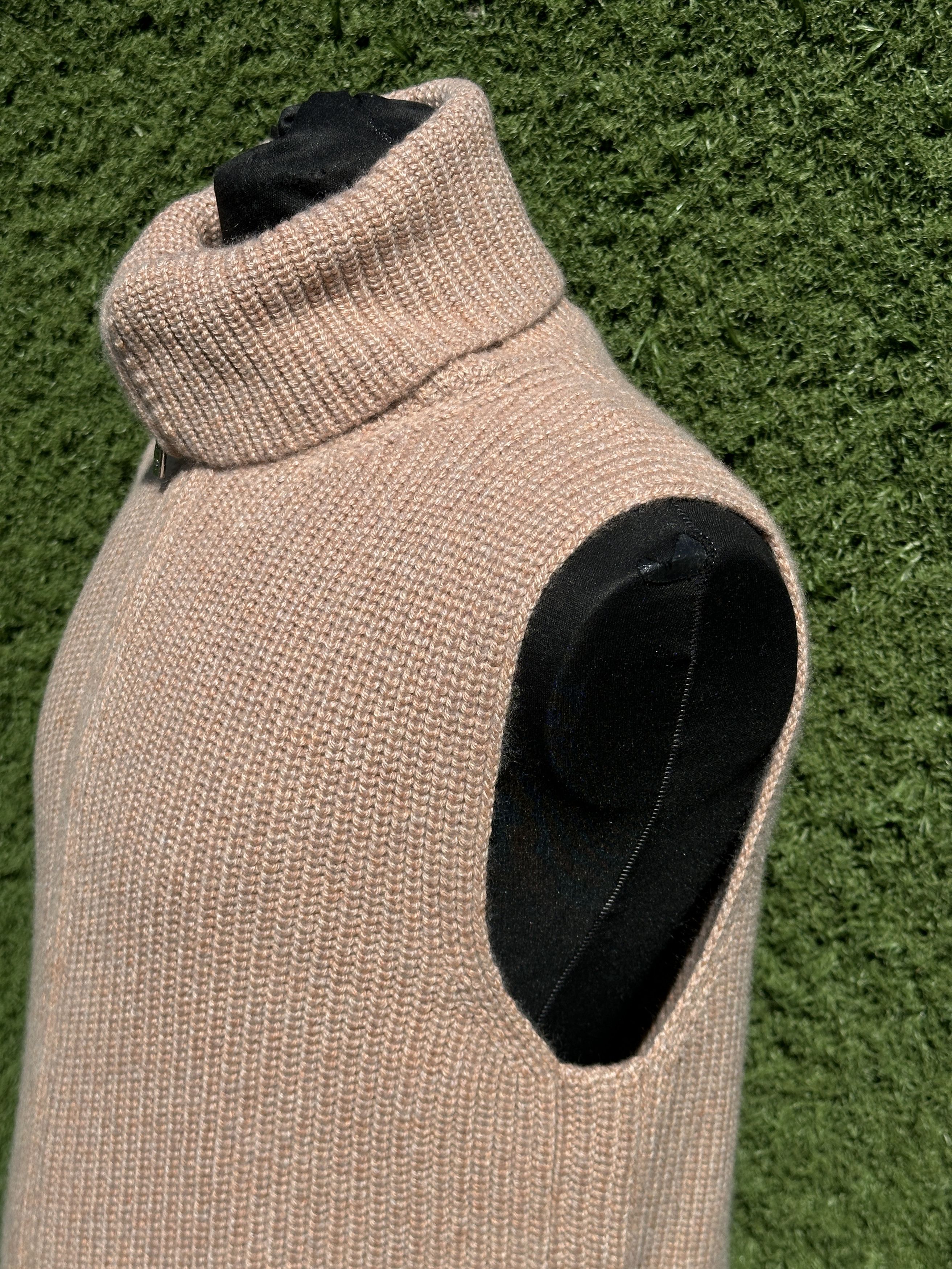 Loro Piana Loro Piana Davenport Cashmere Vest Funnel Neck Knit One Size Size ONE SIZE - 19 Thumbnail