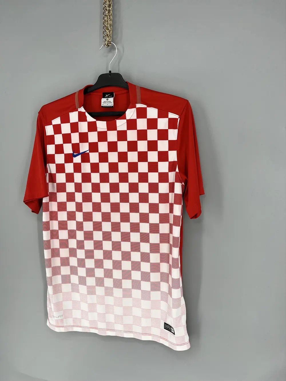 Other Vintage Croatia National Nike Home Euro Soccer Jersey Size US M / EU 48-50 / 2 - 3 Thumbnail