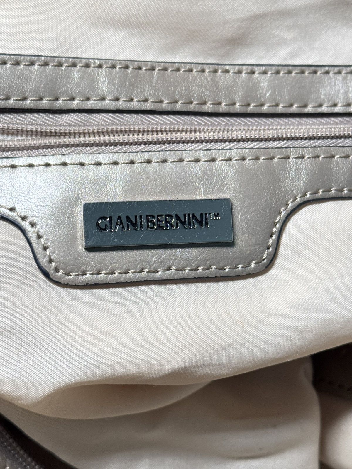 Giani Bernini Vintage Giani Bernini Gold Tan Monogram Handbag Size ONE SIZE - 8 Thumbnail