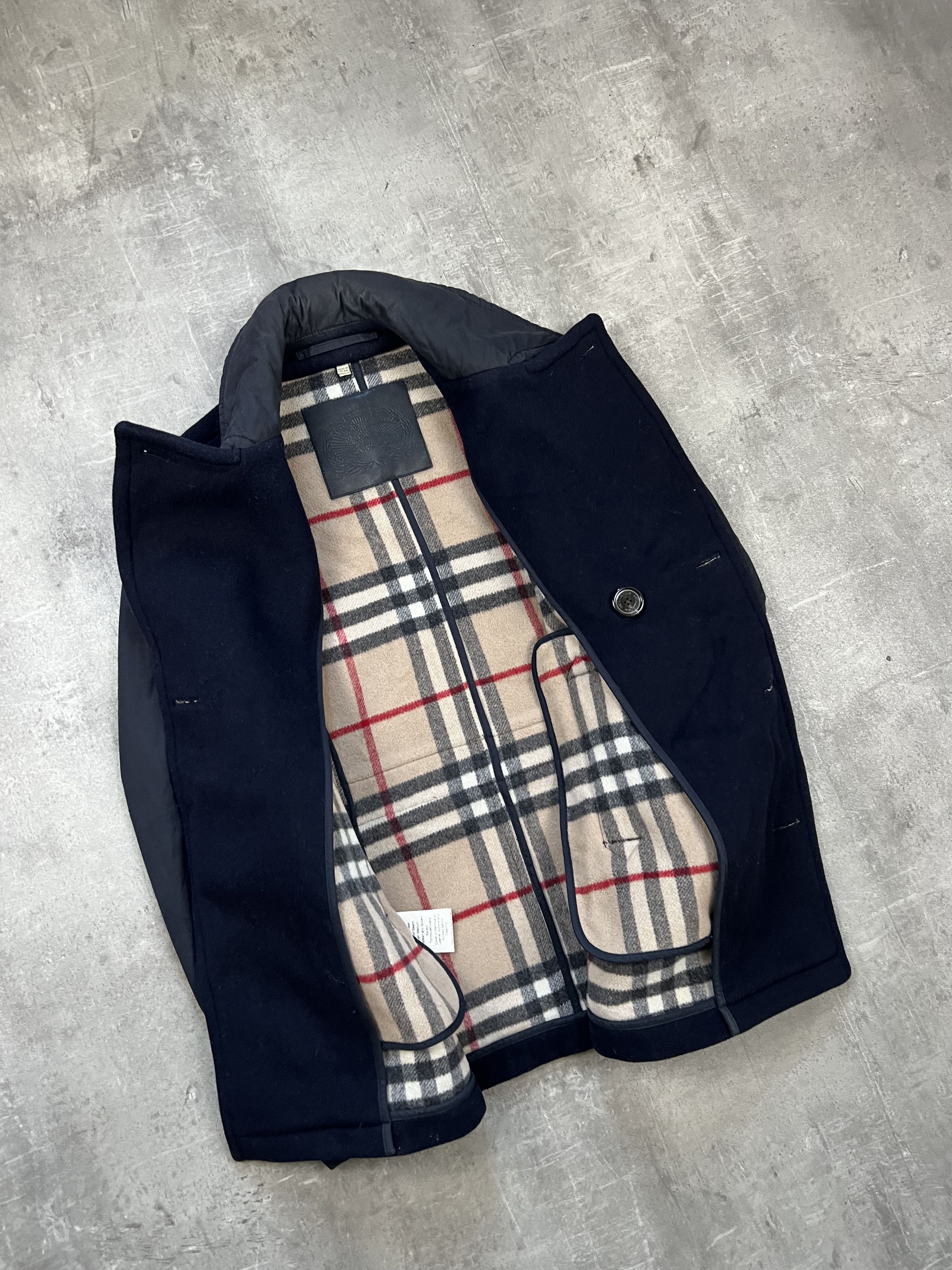 Burberry burberry coat womens M legit luxury rare Size M / US 6-8 / IT 42-44 - 6 Thumbnail