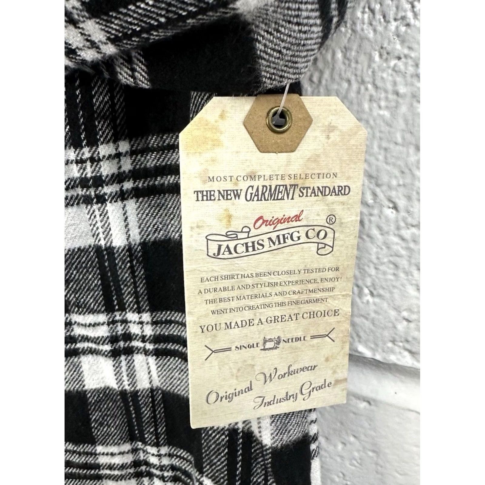 Vintage JACHS Shirt Men’s Size S Black Plaid Button Front Long Sleeve Collared Cotton Flannel Button-Up Regular Size US S / EU 44-46 / 1 - 3 Thumbnail