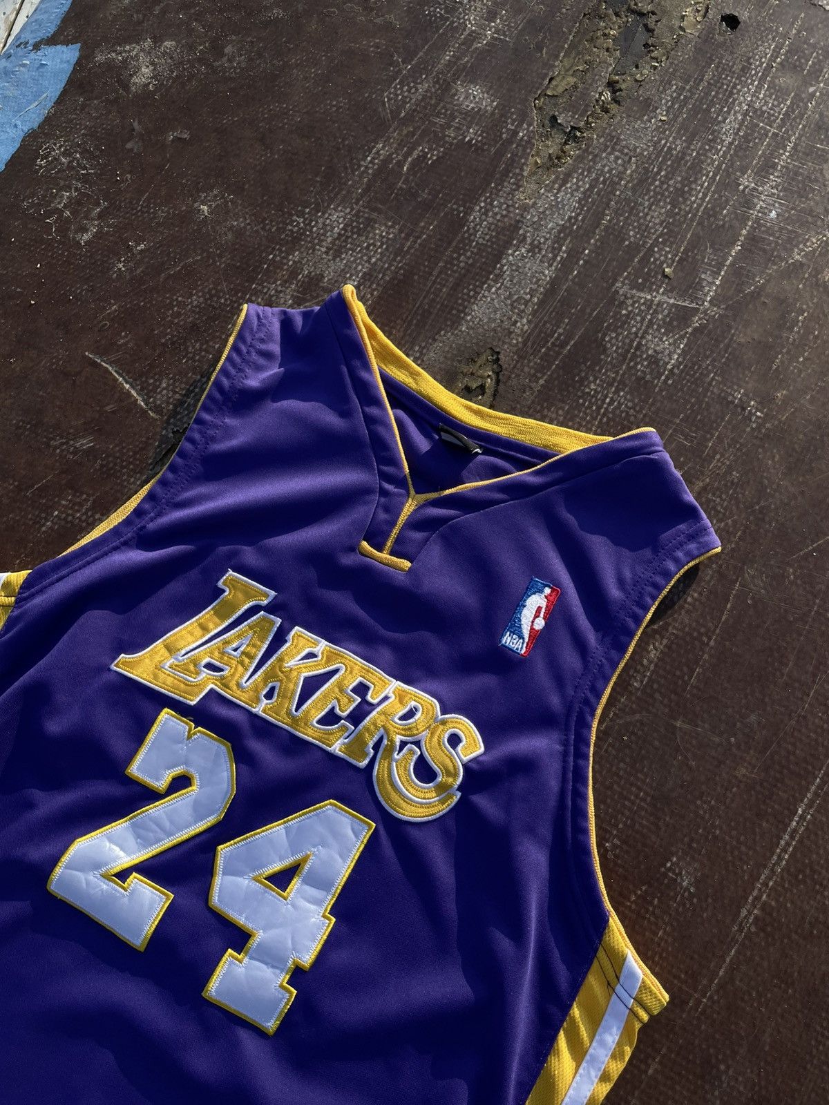 NBA LACKERS JERSEY 24 KOBE Size US XL / EU 56 / 4 - 5 Thumbnail
