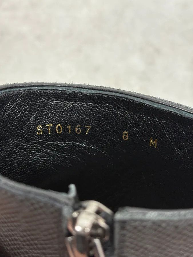 Louis Vuitton Louis Vuitton Black Faded Anthracite Leather Ankle Boots Size US 9 / EU 42 - 10 Thumbnail