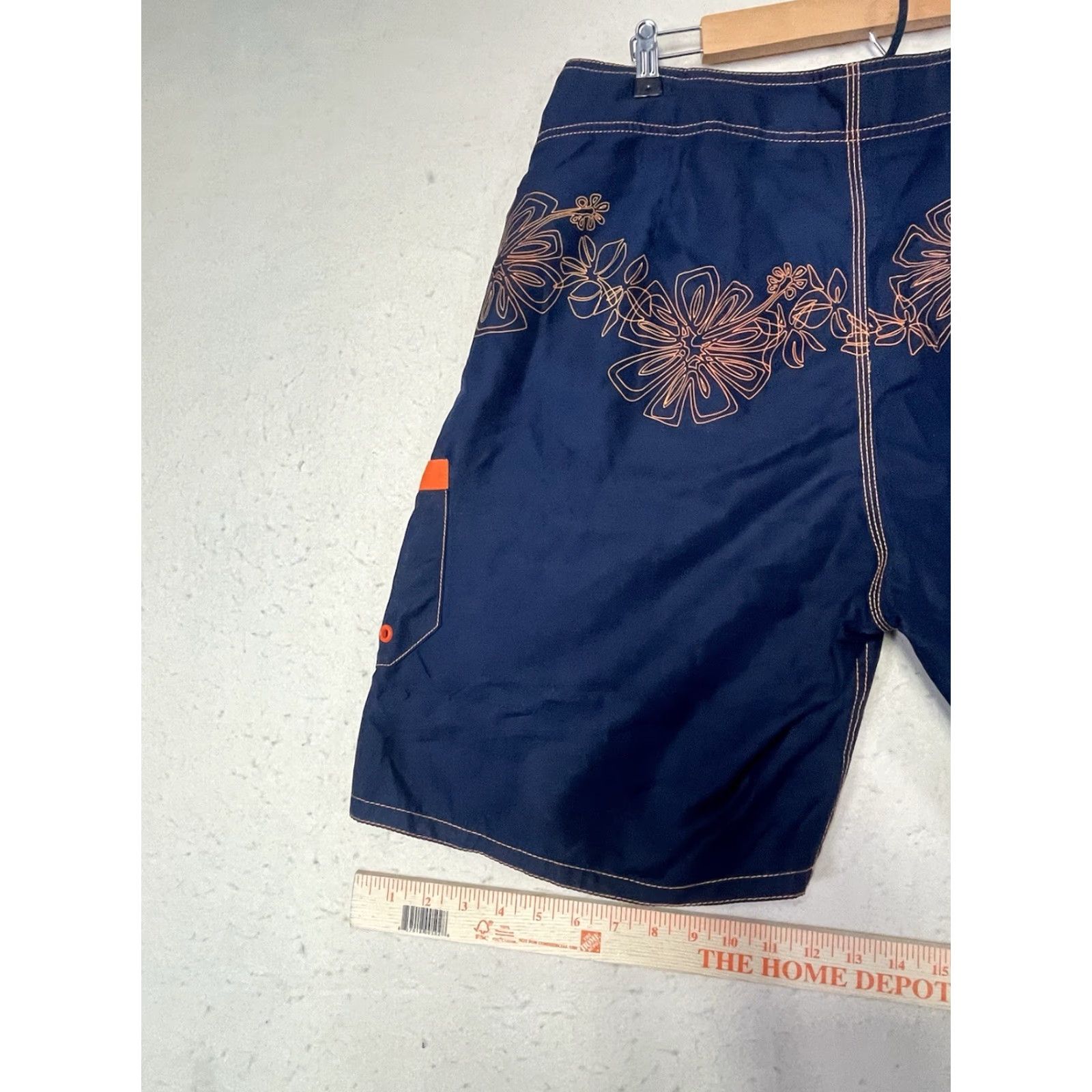 Mossimo MOSSIMO BOARD SHORTS MEN'S SIZE 36 HAWAIIAN TROPICAL PATTERN FLORAL MULTICOLOR POLYESTER SWIM TRUNKS WITH DRAWSTRING POCKETS Size US 36 / EU 52 - 7 Thumbnail