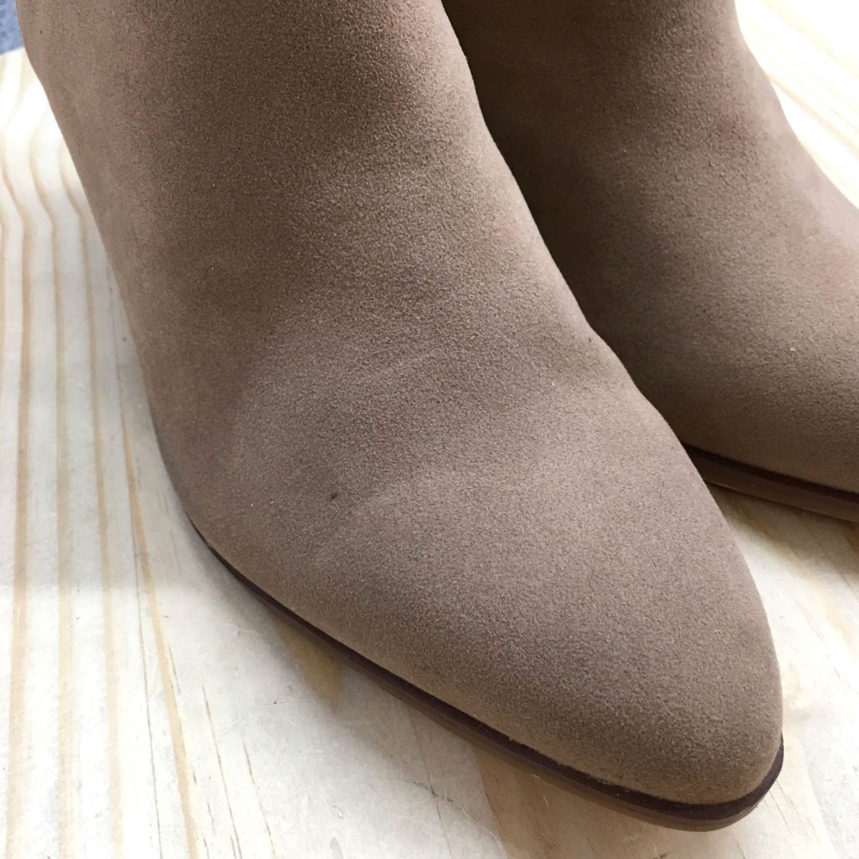 Vintage Universal Thread Boots Women 8.5 Brown Split Ankle Block Heel Casual Fabric Boots Women 8.5 Brown Block Heel Ankle Bootie Size US 9 / IT 39 - 7 Thumbnail