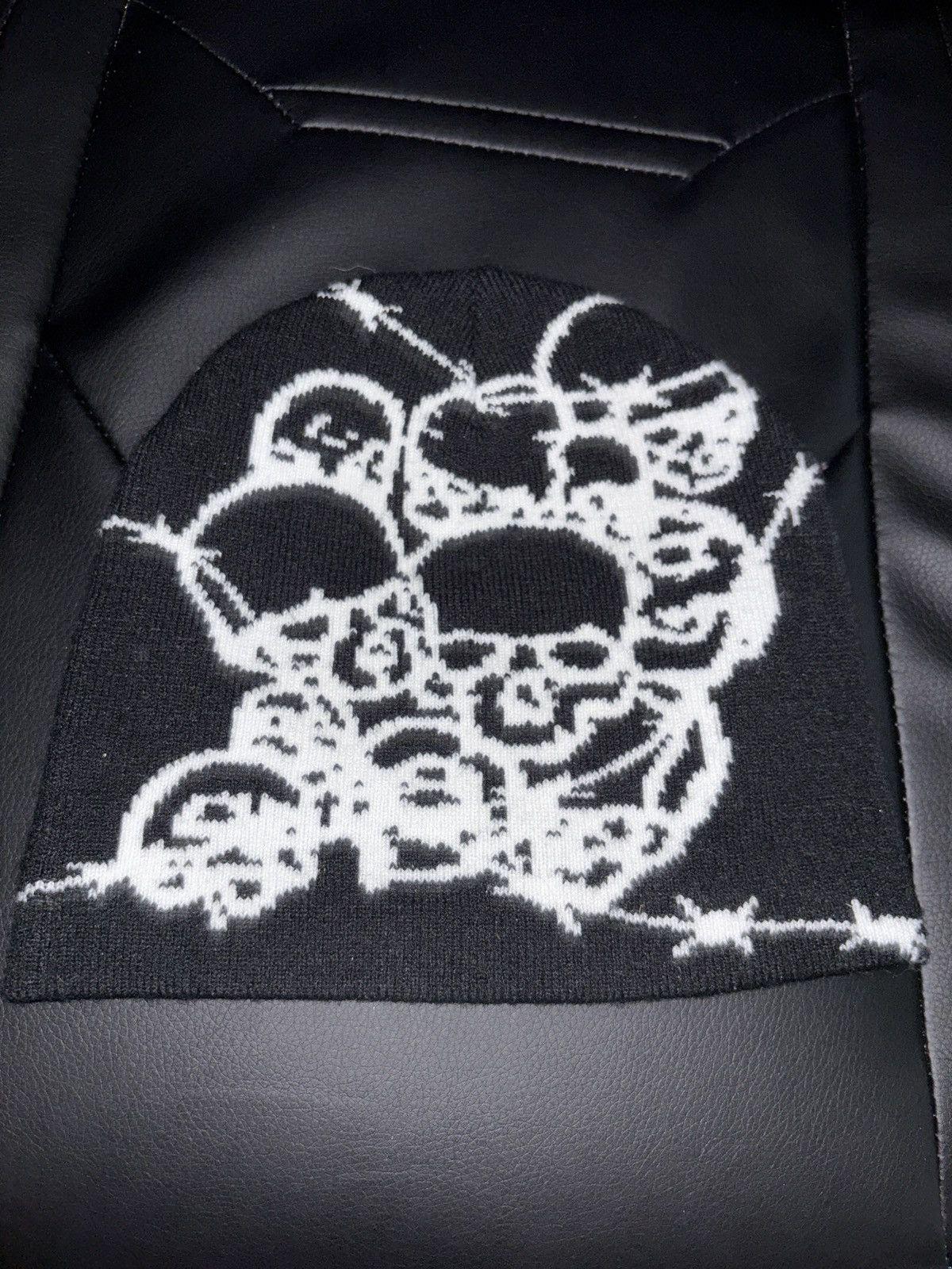 Japanese Brand × Vintage Skeleton barbed wire beanie Size ONE SIZE - 1 Thumbnail