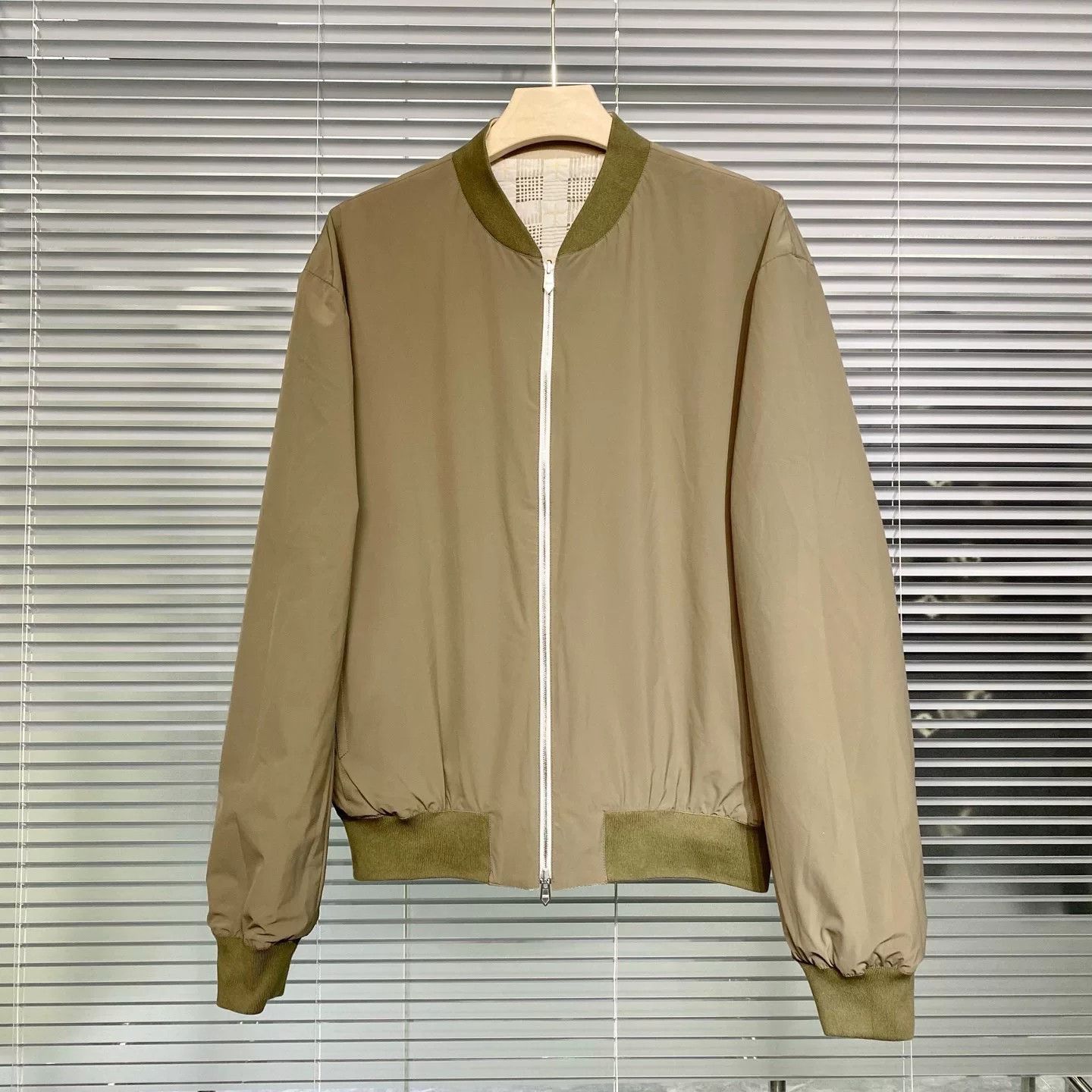 Hermes hermes gray green baseball jacket dual-sided Size US L / EU 52-54 / 3 - 3 Thumbnail