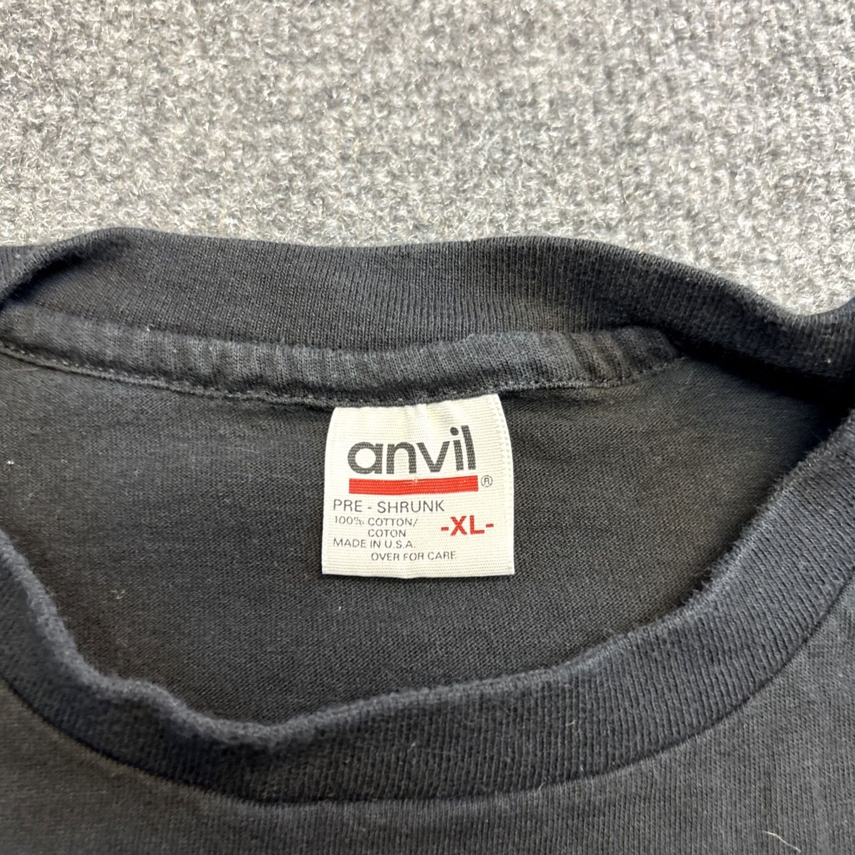 Anvil VINTAGE Anvil T-Shirt XL Men Black 1989 Red Bar Kilauea Hawaii Volcano Single Stitch AOP Boys Girls Mens Womens Size US XL / EU 56 / 4 - 6 Thumbnail