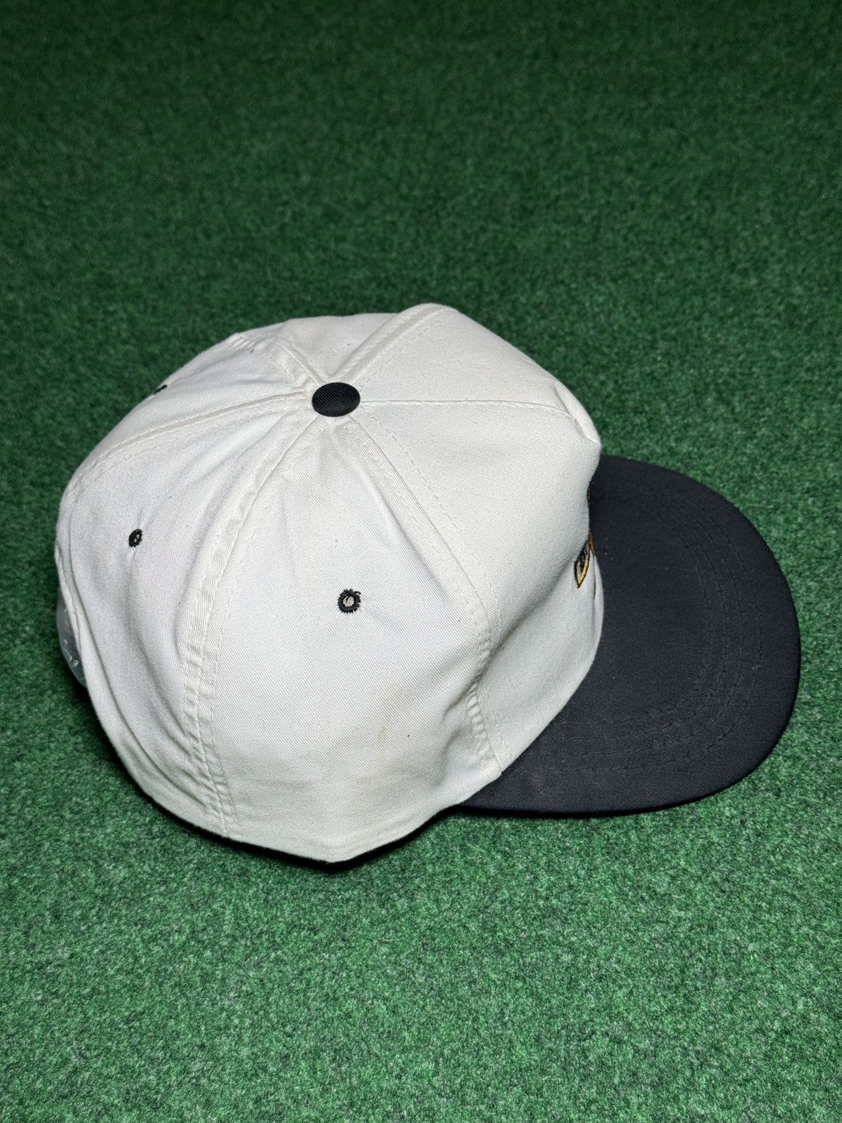 Yupong Iroquois Braves Football Erie Pa Vintage 90s Snapback Hat Size ONE SIZE - 2 Thumbnail