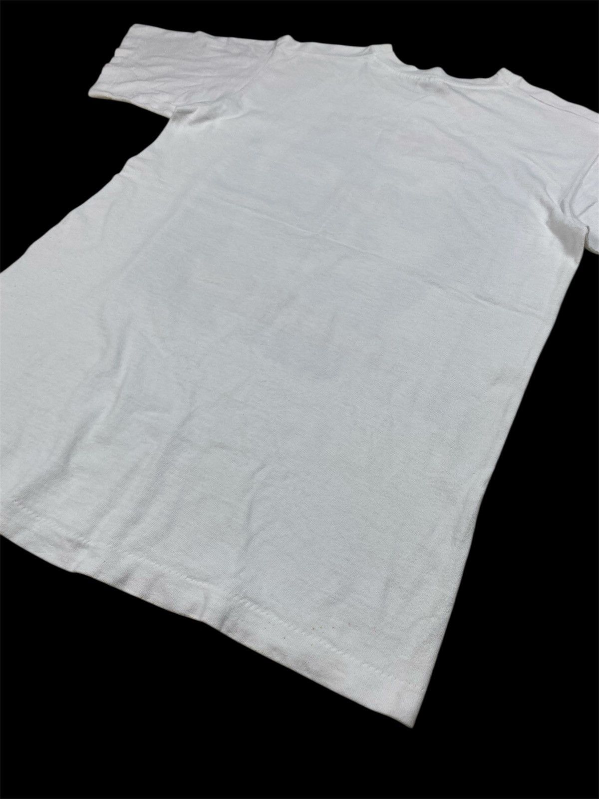 Barbara Kruger Vintage Barbara Kruger Your body is a battleground T-Shirt Size US S / EU 44-46 / 1 - 17 Thumbnail