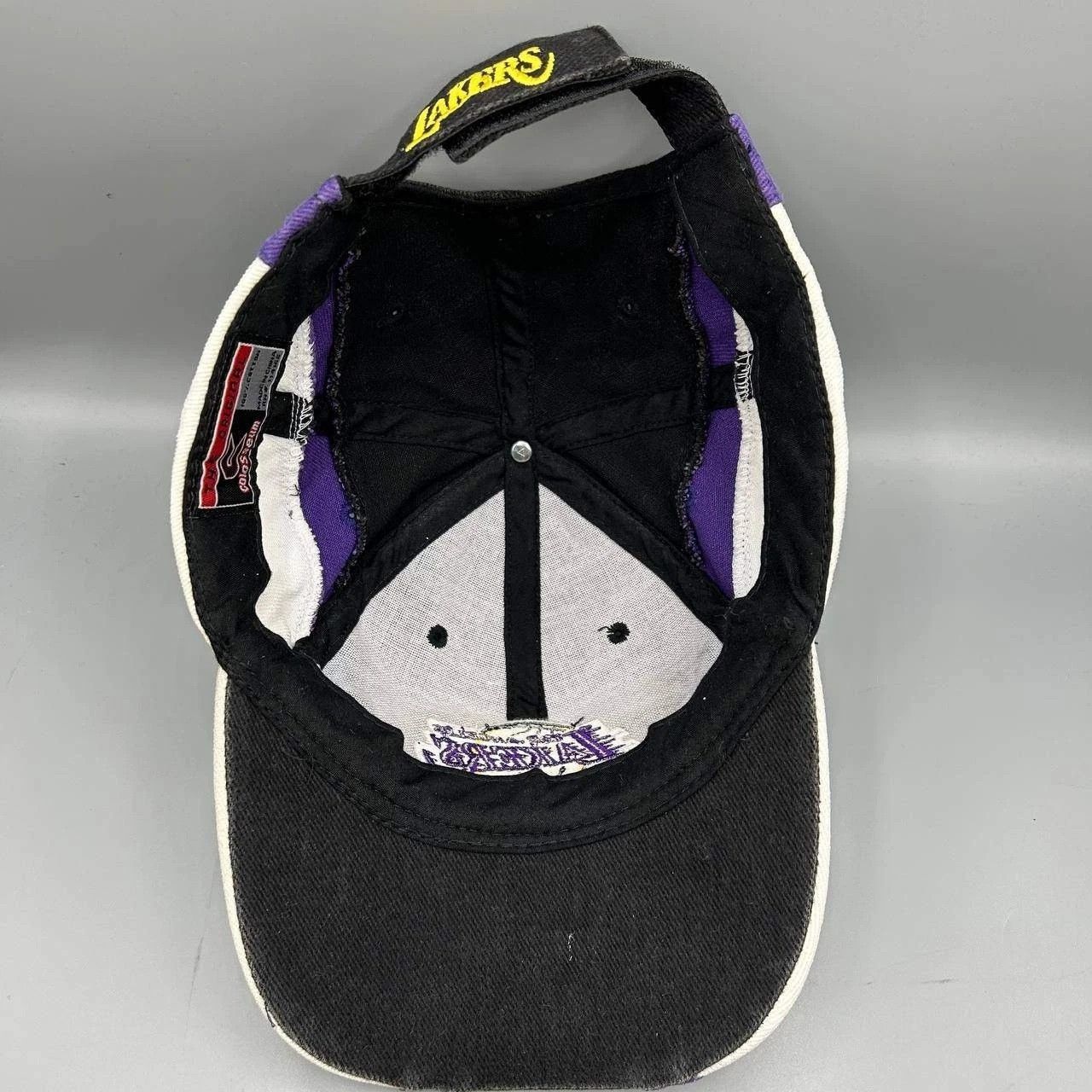 Colosseum Athletics Los Angeles LA Lakers Hat Men Black Purple Strap Back Cotton Size ONE SIZE - 2 Thumbnail