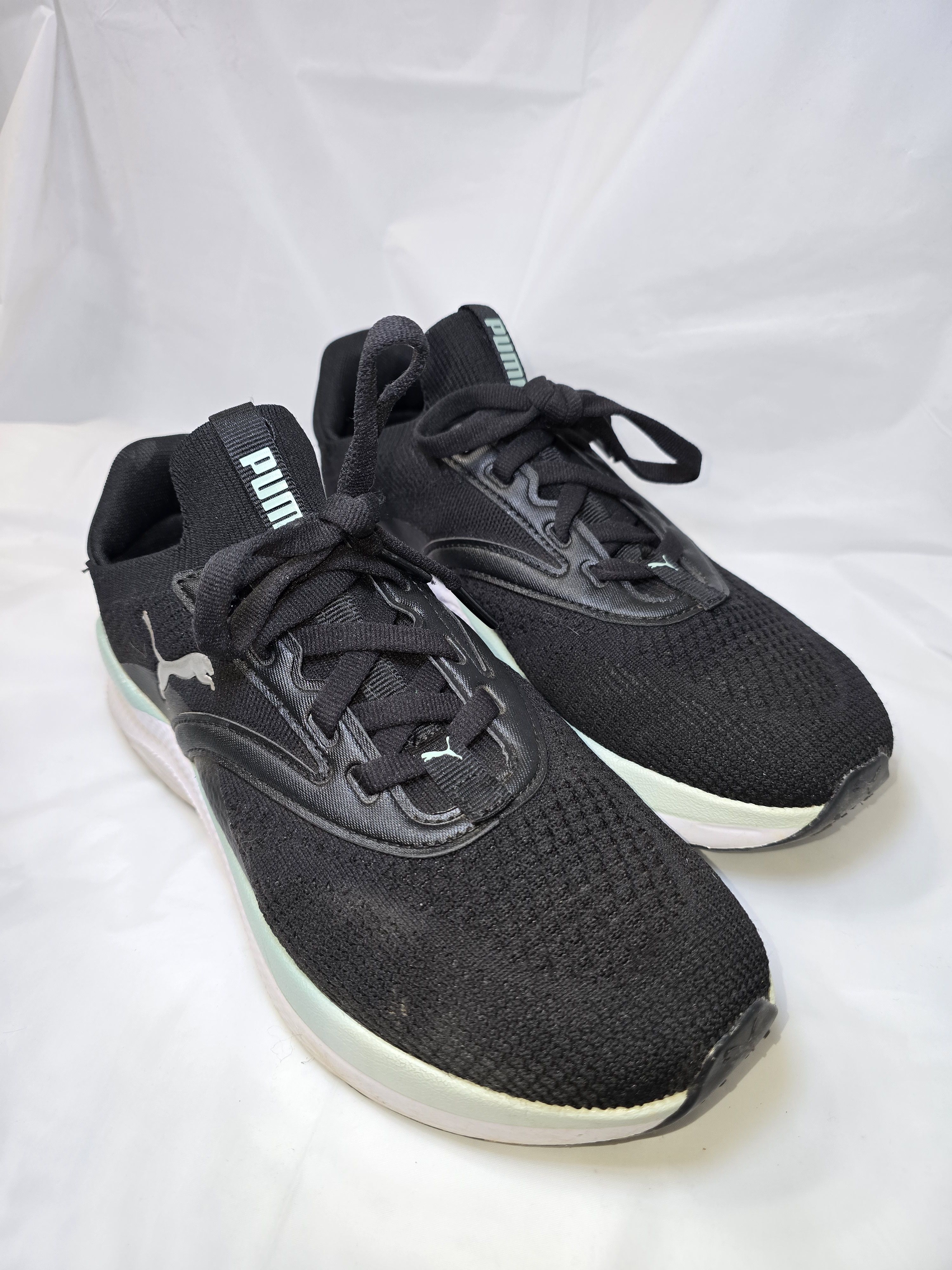 Puma Puma Soft Knit Memory Foam Kicks Size US 10 / IT 40 - 1 Thumbnail