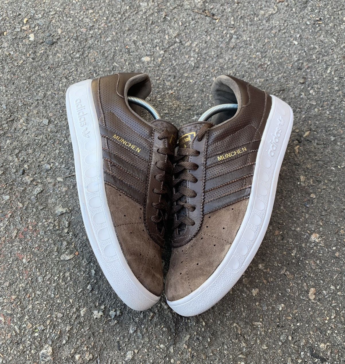 Adidas Adidas munchen city series vintage shoes sneakers 8 1/2 US Size US 8 / EU 41 - 4 Thumbnail