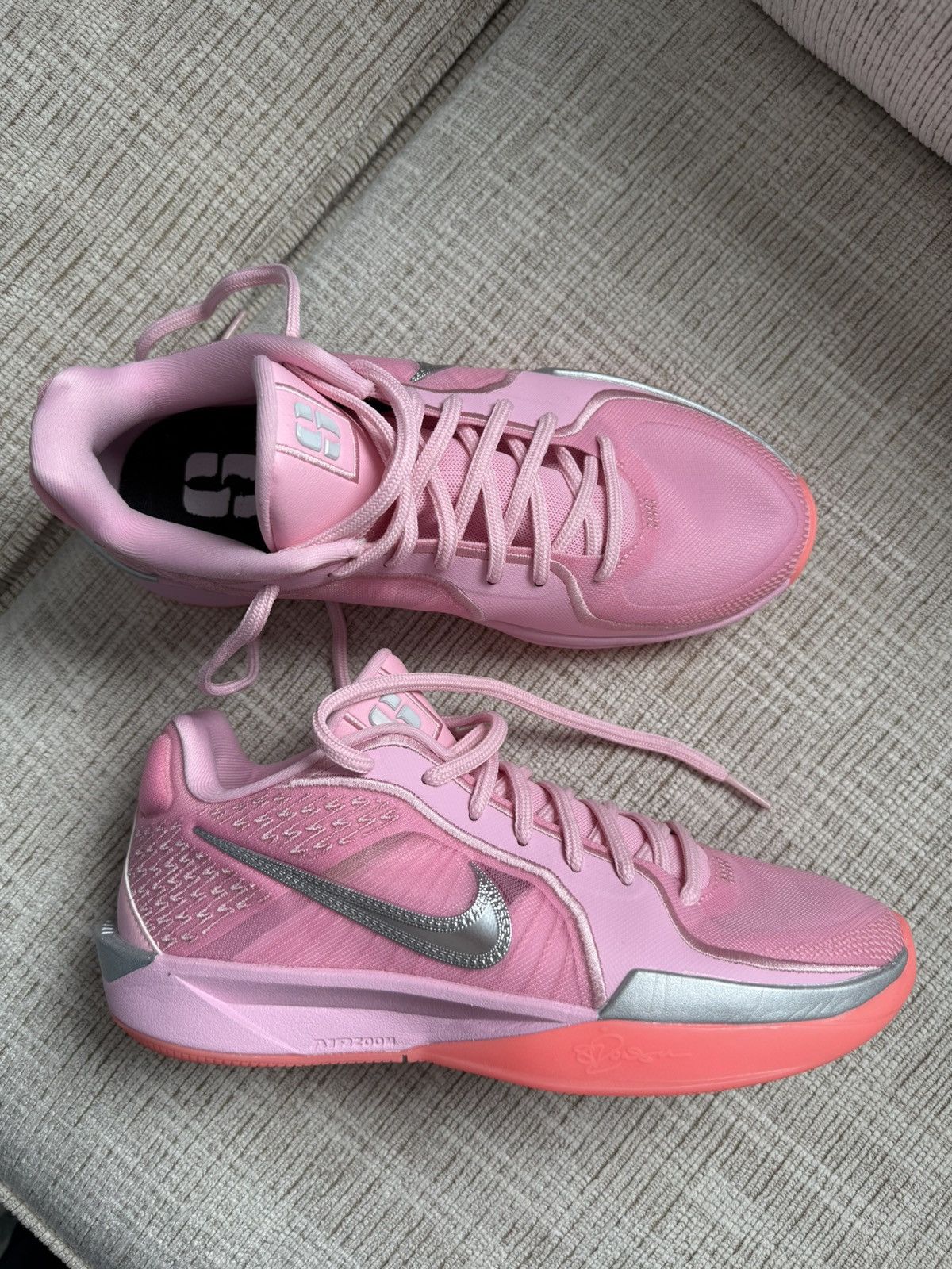 Nike Nike Sabrina 2 Size US 8 / IT 38 - 4 Thumbnail