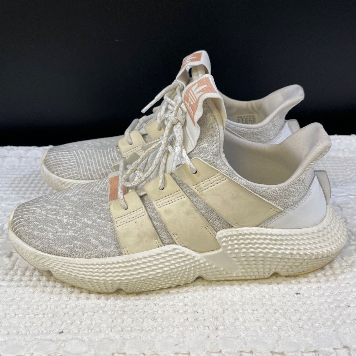 Adidas Adidas Men's Grey Running Shoes/Sneakers Size 10.5 SKU 5059 Size US 10.5 / EU 43-44 - 3 Thumbnail