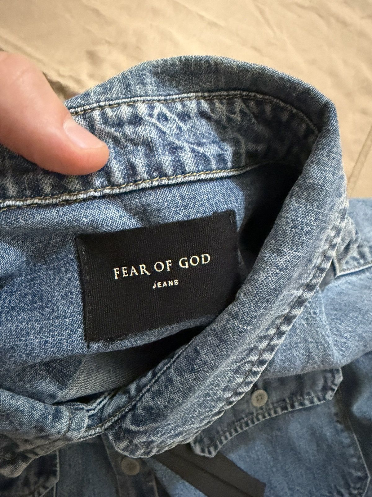 Fear of God Fear of God Indigo Oversized Denim Shirt size L Size US L / EU 52-54 / 3 - 3 Thumbnail