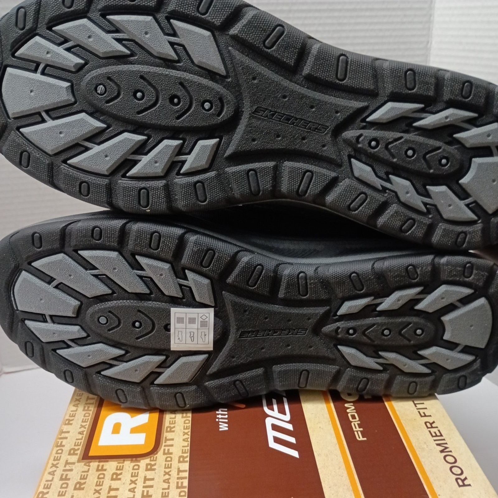 SKECHERS Skechers Memory Foam Shoes Men's Size 12 Extra Wide Gray Size US 12 / EU 45 - 7 Thumbnail