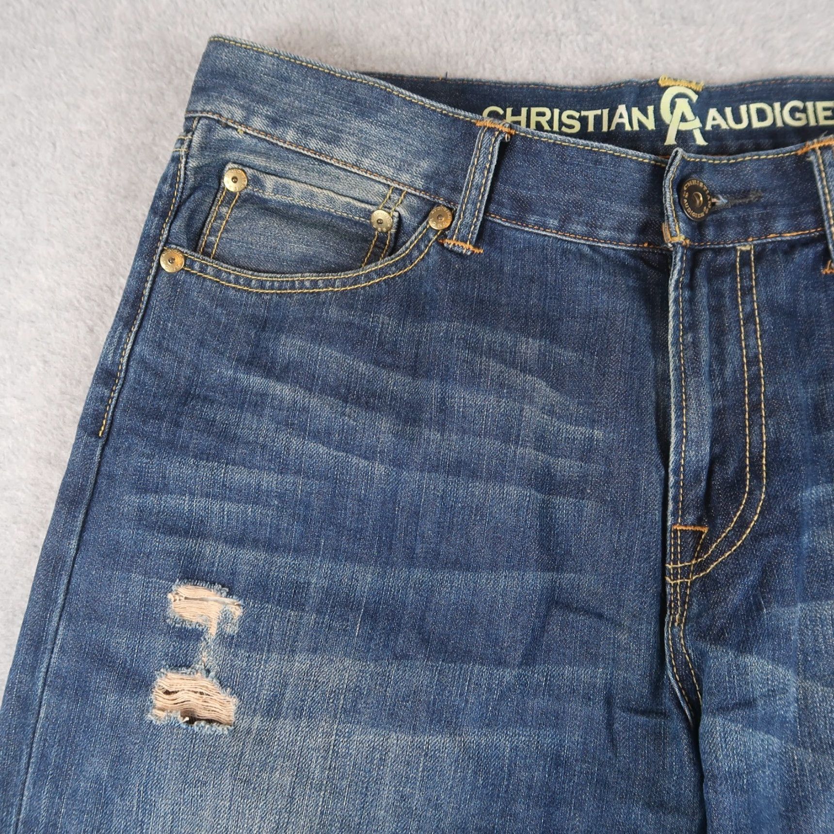 Denime VINTAGE Christian Audigier Denim Jeans Size 34x32 Straight Leg Distressed Mens Jeans Casual Blue 5-Pocket Mens Vintage USA Cotton Stretch Regular Size US 34 / EU 50 - 6 Thumbnail
