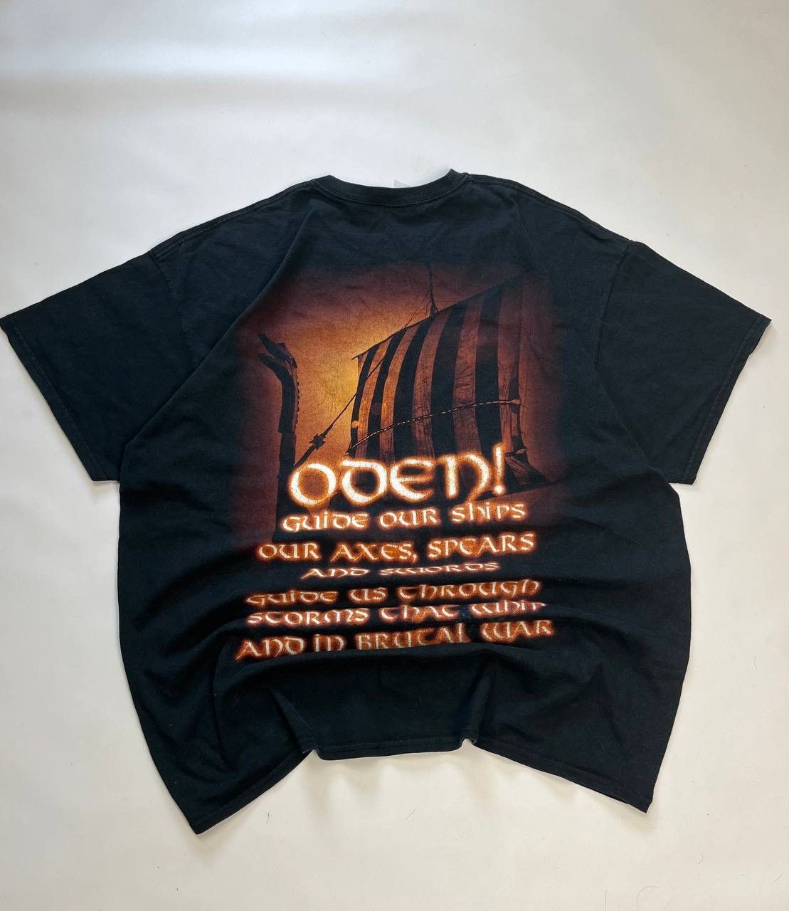 Band Tees Amon Amarth 90’s vintage tee t shirt Size US XL / EU 56 / 4 - 2 Thumbnail