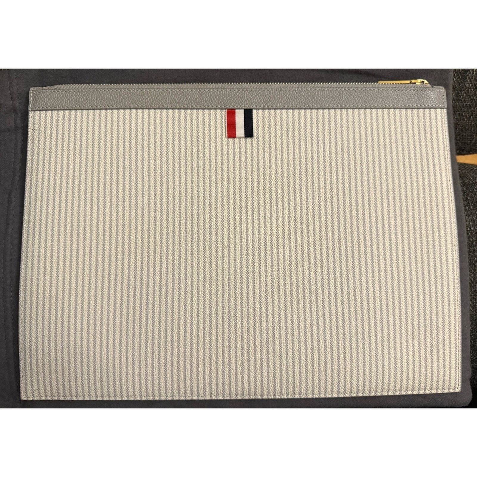 Thom Browne NWT THOM BROWNE $1100 Leather Document Holder Clutch Bag Size ONE SIZE - 3 Thumbnail