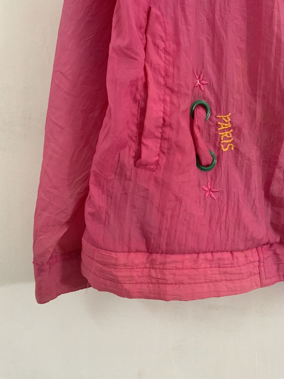 Japanese Brand Vintage Paris Pink Nylon Embroidery Jacket Size US L / EU 52-54 / 3 - 7 Thumbnail