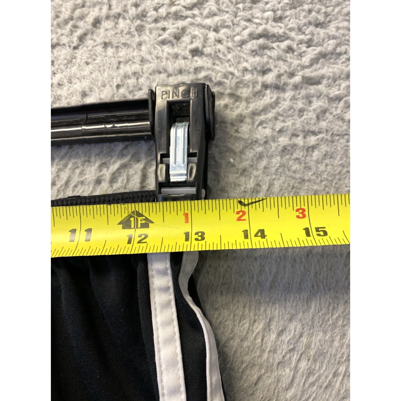 Adidas ADIDAS Athletic Shorts Teens S Black Elastic Waist Polyester 26-28 inches Boys Girls 94-58 Size US 26 / EU 42 - 4 Thumbnail