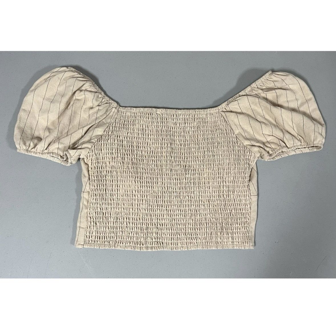 Pacsun Beige Pinstripe Short Sleeve Crop Top Shirt Blouse Size M 🖤 Size M / US 6-8 / IT 42-44 - 3 Thumbnail