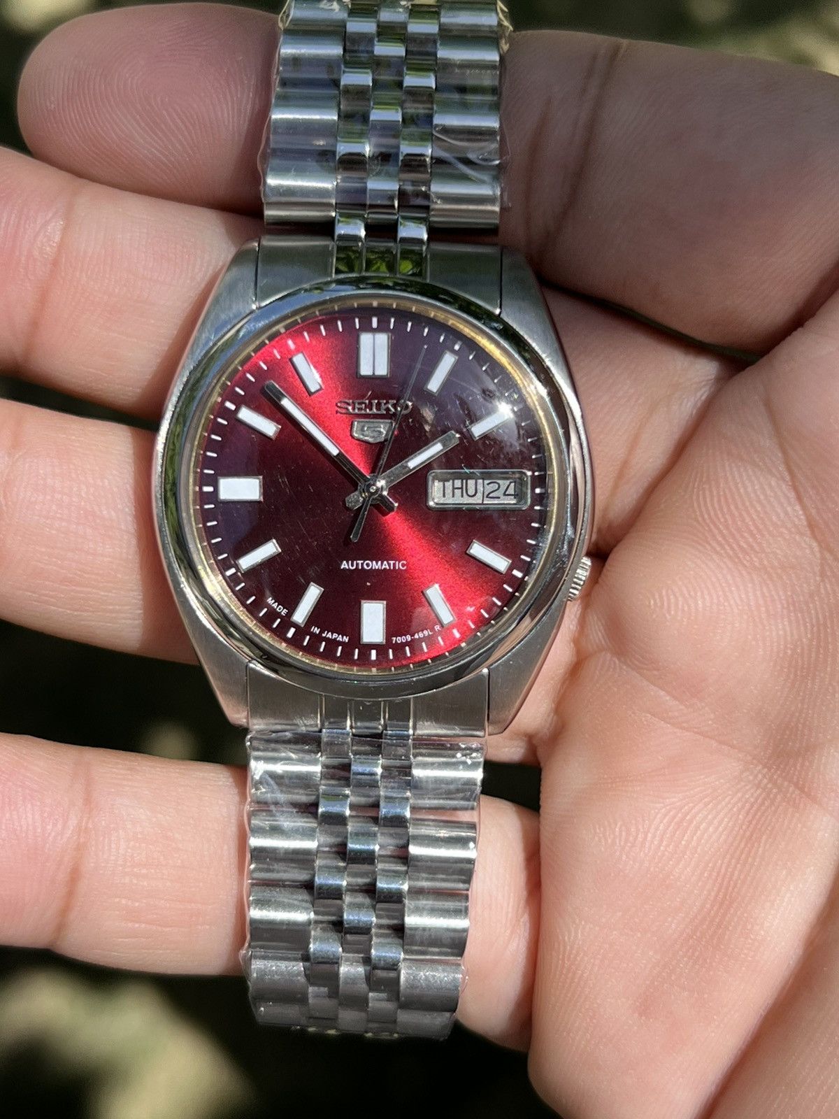 Seiko Seiko 5 Automatic Baton Dial Wrist Watch Day/Date Japan Size 36 - 4 Thumbnail