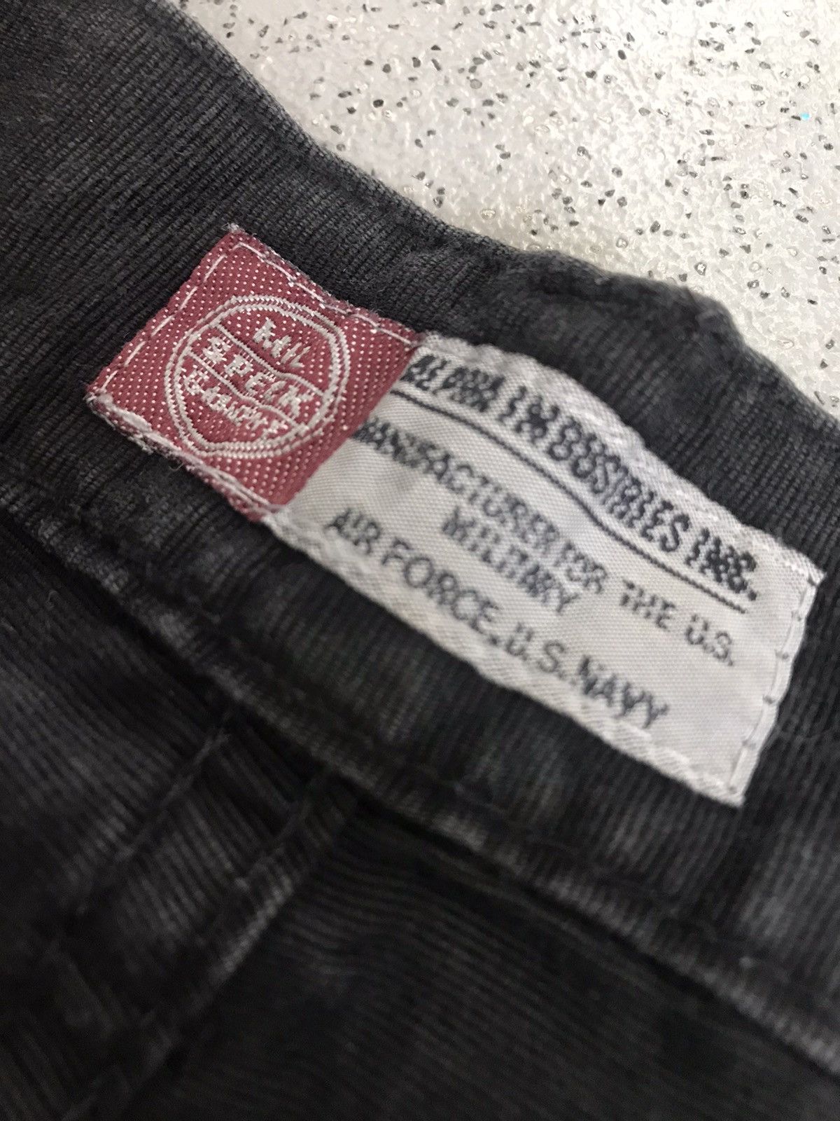 Alpha Industries × Japanese Brand Alpha industries military Air Force us army Size US 32 / EU 48 - 3 Thumbnail