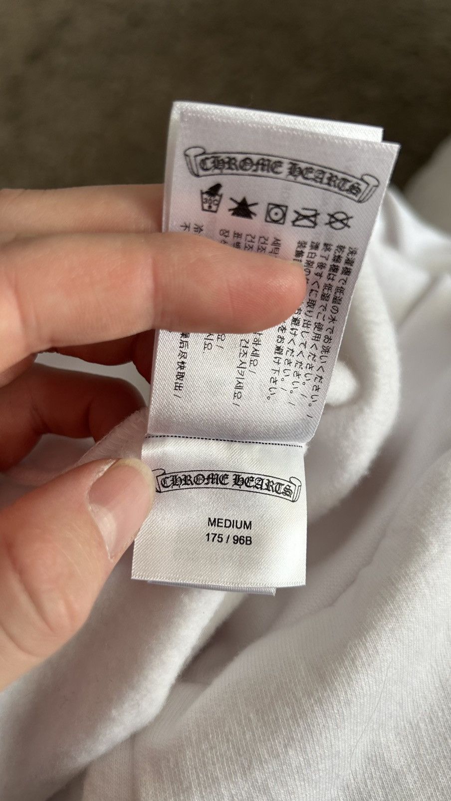 Chrome Hearts Chrome Hearts White Vertical Logo Hoodie Size US M / EU 48-50 / 2 - 13 Thumbnail