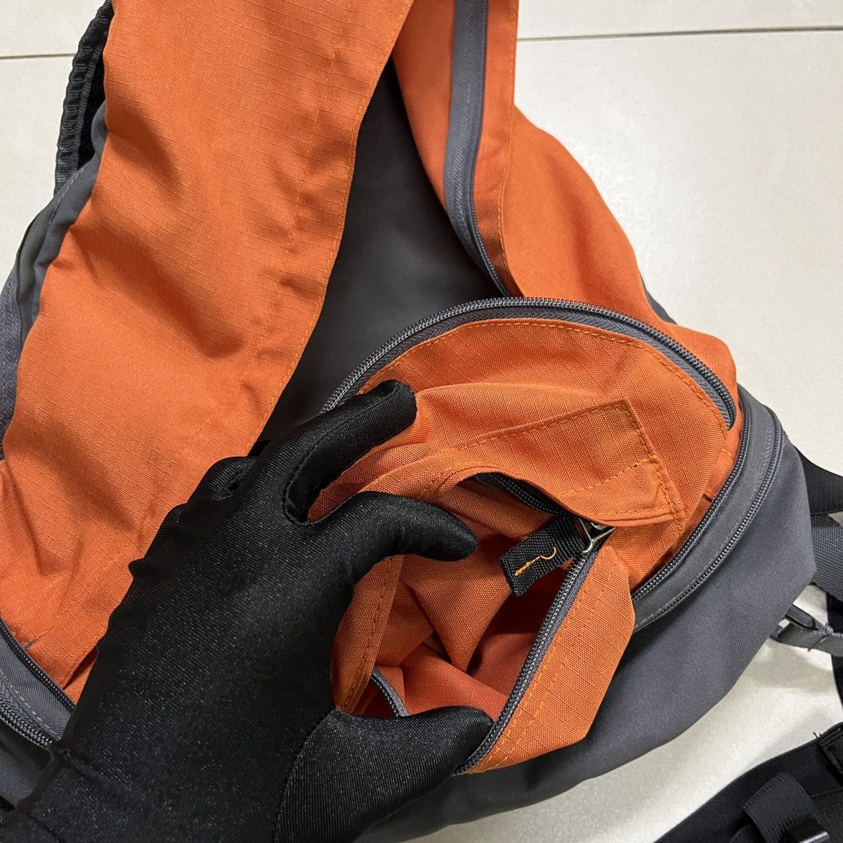 Nike × Vintage Vintage Rare Nike 2 Way Bag/Backpack Size ONE SIZE - 9 Thumbnail