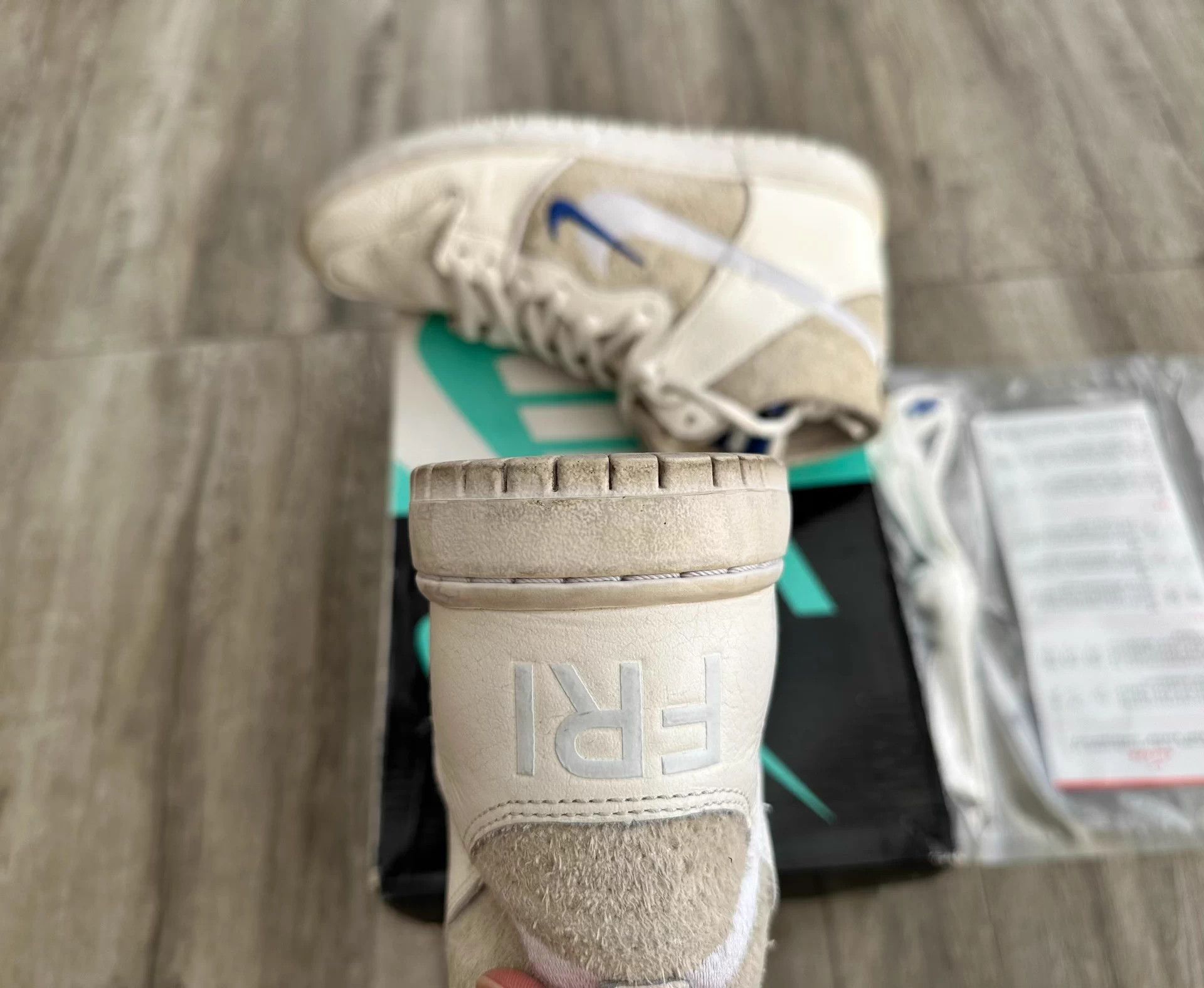 Nike Soulland x Nike Dunk Sb High FRI.day PART 02 42.5 VGC Size US 9.5 / EU 42-43 - 6 Thumbnail