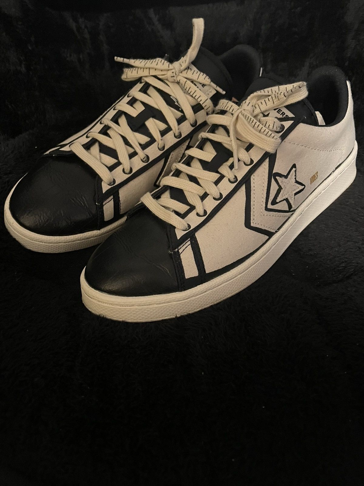 Converse × Joshua Vides Joshua Vides x Converse Pro Leather OX Size US 8.5 / EU 41-42 - 2 Thumbnail