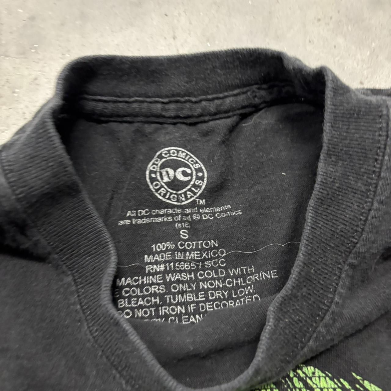DC Comics × Vintage Crazy Vintage Y2K/2000s Joker Big Face DC Comics Villain Graphic Tee! Size US S / EU 44-46 / 1 - 3 Thumbnail