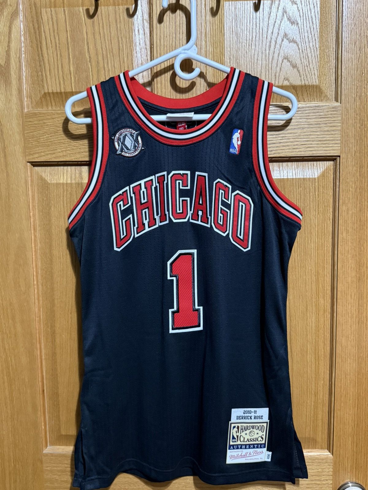 Mitchell & Ness Mitchell and Ness Authentic Derrick Rose Jersey Size US M / EU 48-50 / 2 - 1 Thumbnail