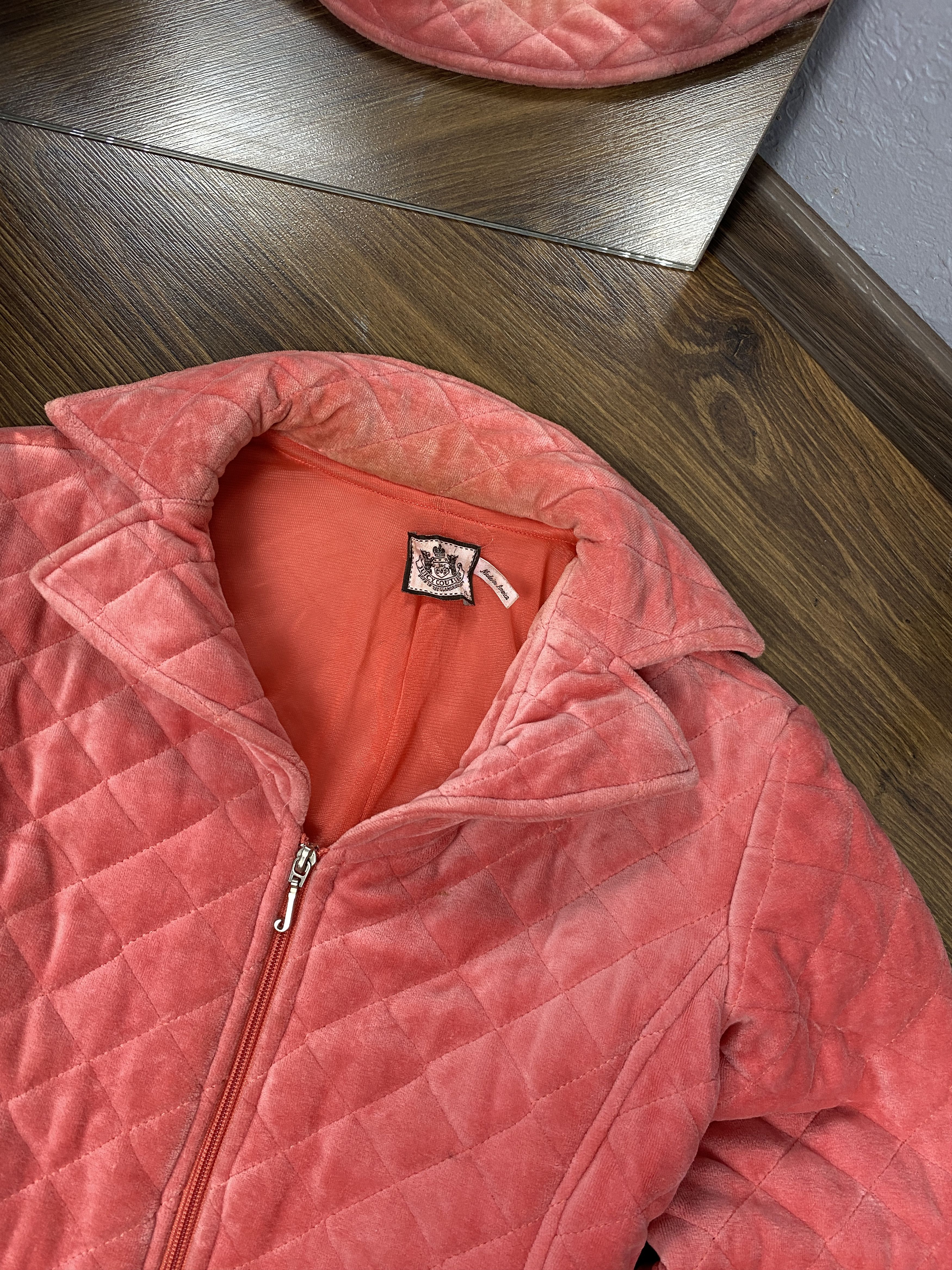 Juicy Couture Juicy Couture vintage velour jacket Size XL / US 12-14 / IT 48-50 - 2 Thumbnail