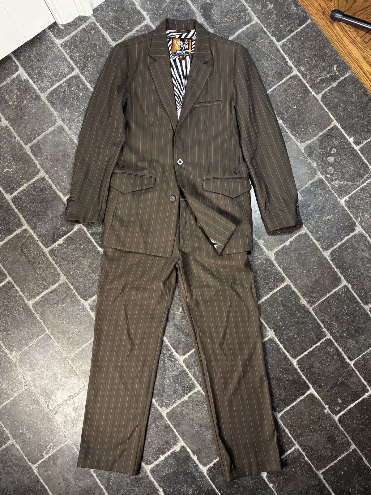 Volcom Volcom Stone Corpo Class Two Piece Suit Snow Nylon Polyester Size 40R - 2 Thumbnail