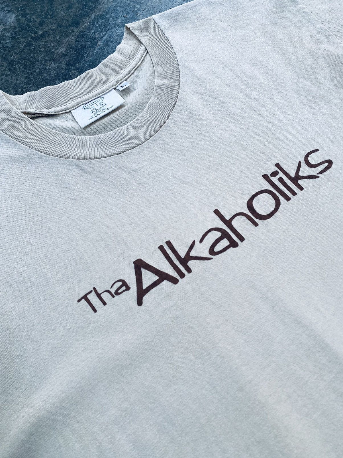 Band Tees Vintage 90s Thrashed Tha Alkaholiks Rap Tees Band Size US L / EU 52-54 / 3 - 3 Thumbnail