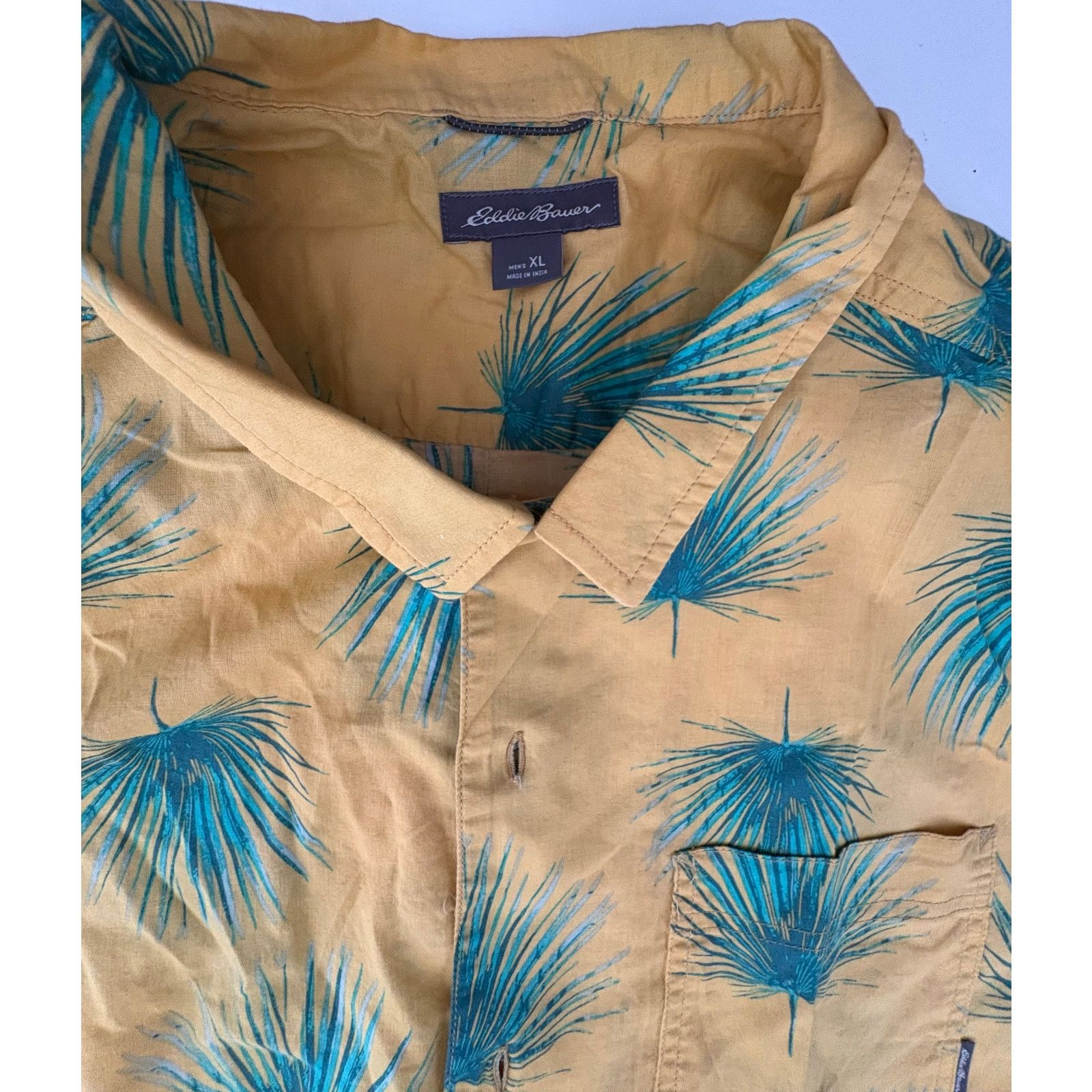 Eddie Bauer Eddie Bauer men’s button up shirt XL short sleeve Size US XL / EU 56 / 4 - 2 Thumbnail