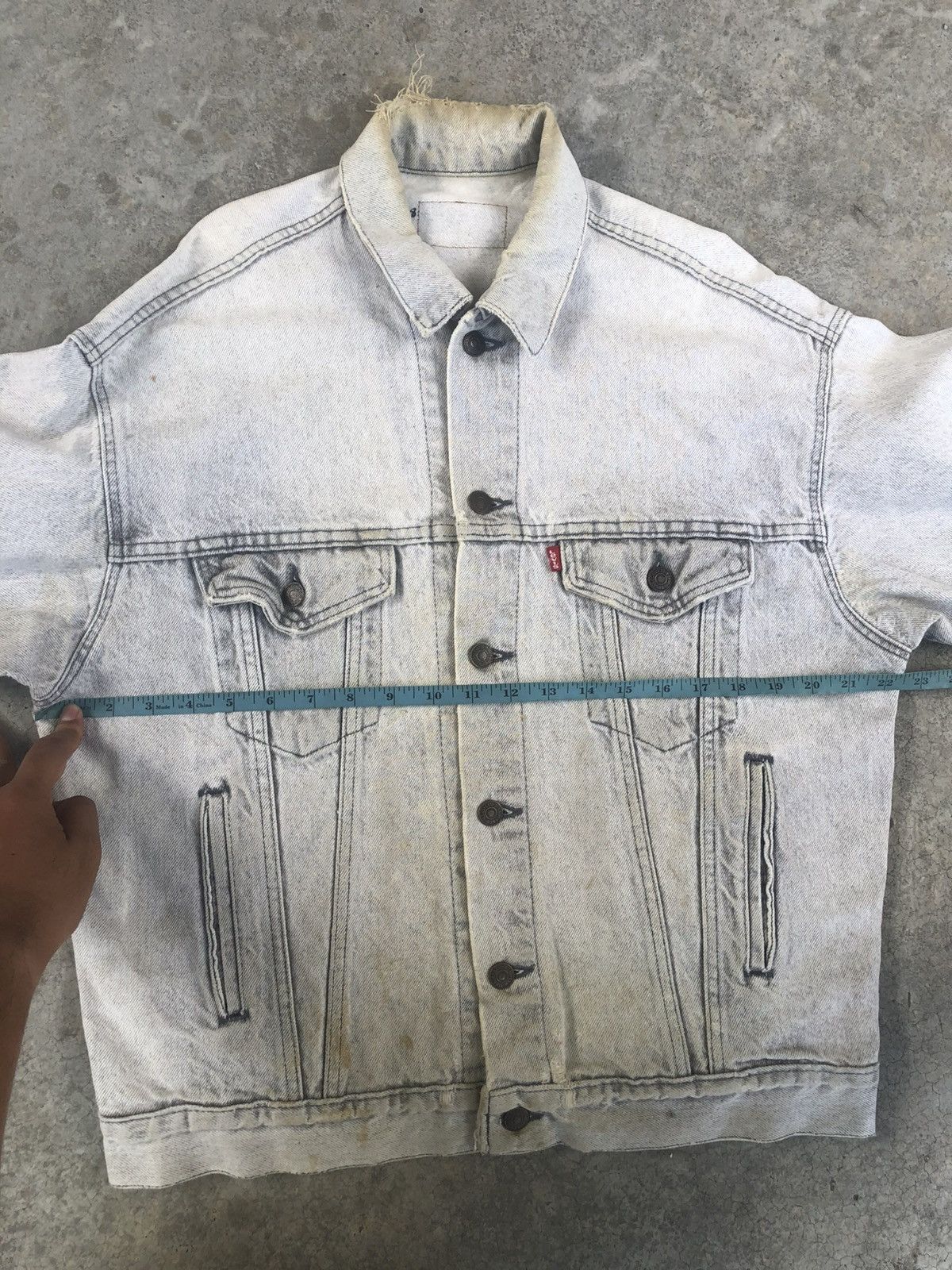 Levi's Vintage 80’s Levis Denim Jacket Distressed Size US L / EU 52-54 / 3 - 24 Thumbnail