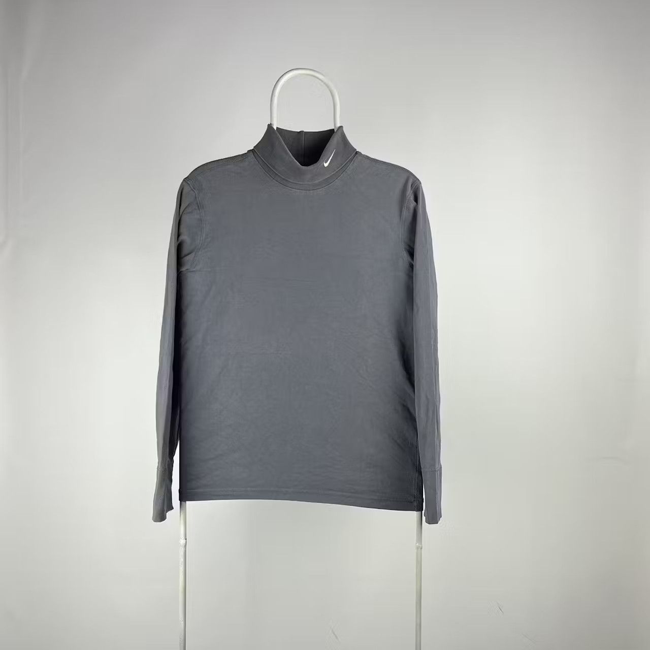 Nike Nike turtleneck jumper sweater swoosh size medium Size US M / EU 48-50 / 2 - 1 Thumbnail